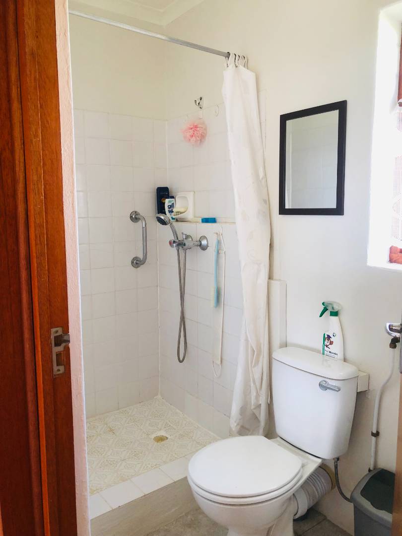 To Let 1 Bedroom Property for Rent in Fisherhaven Western Cape